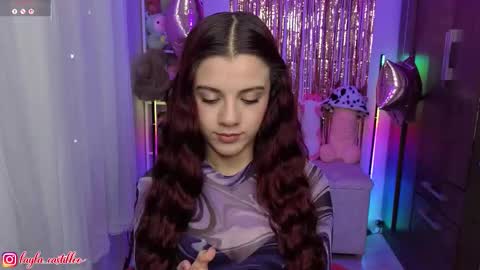 Layla online show from 03-19-26, 06:01