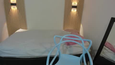 Snapshot of laylaember chatting on 03-06-26, 11:28 LaylaEmber online show from 03-06-26, 11:28