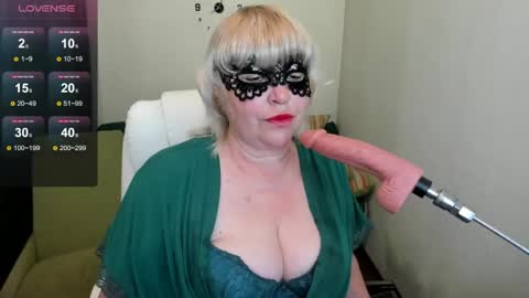 laylalaylamilf online show from 05-11-26, 05:02