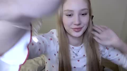 LaylaPretty001 online show from 02-10-26, 05:33