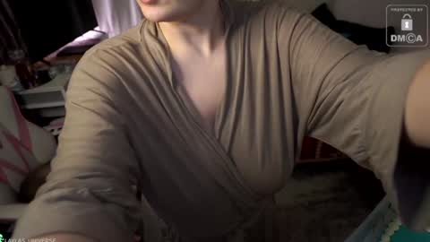 Snapshot of laylas_universe chatting on 01-31-25, 03:41 Layla Universe online show from 01-31-25, 03:41