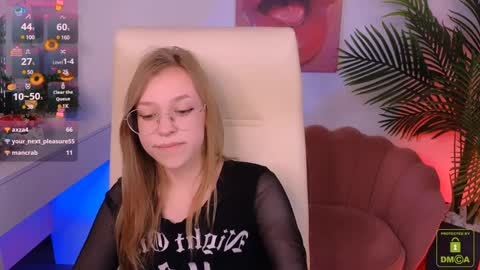 layriantavee online show from 01-28-25, 01:27