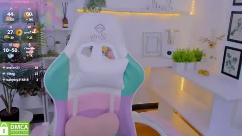 layriantavee online show from 01-29-25, 10:05