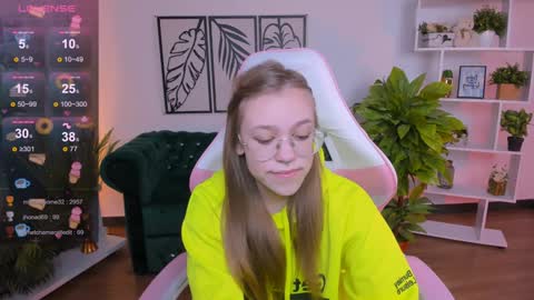 layriantavee online show from 02-02-25, 01:19