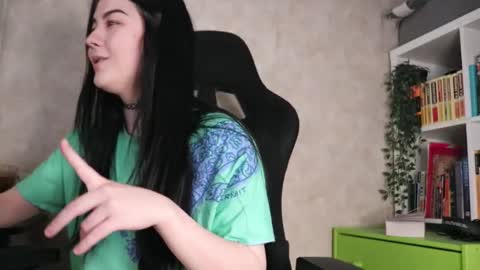 Snapshot of lazynut chatting on 03-19-26, 02:59 Lisa online show from 03-19-26, 02:59