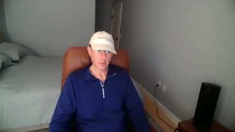 Snapshot of ldrunner2 chatting on 12-09-24, 03:29 LD online show from 12-09-24, 03:29