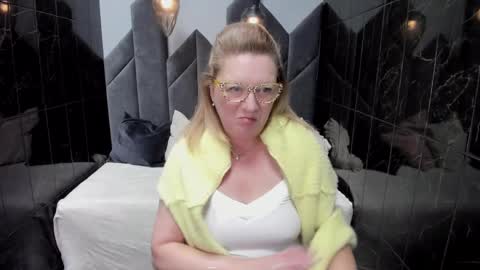 Lea online show from 02-09-25, 11:36