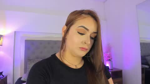 lea_walkerr online show from 05-02-26, 07:19