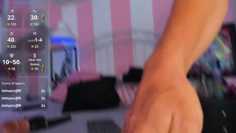 Snapshot of leah_evans3 chatting on 01-19-25, 10:17 ---Leah-- online show from 01-19-25, 10:17