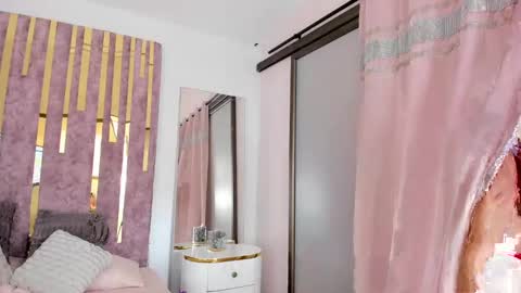 Leah  online show from 02-19-25, 09:58