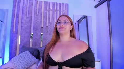 Leah  online show from 02-21-25, 02:28