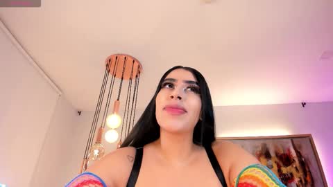 leahlombardi_ online show from 11-23-25, 05:02