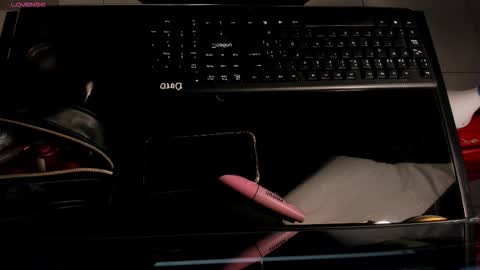 leahnovac online show from 10-06-25, 11:07