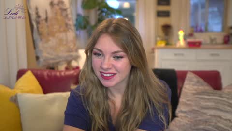 Snapshot of leahsunshine chatting on 12-17-24, 11:16 OnlyFans leahsunshine1 online show from 12-17-24, 11:16