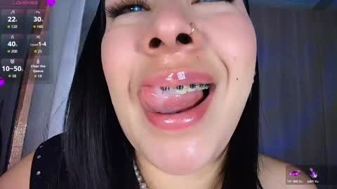 leah online show from 09-21-25, 10:17