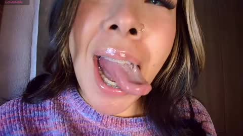 leah online show from 04-18-26, 09:02