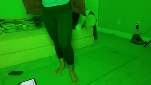 LeAloha731 online show from 01-19-26, 03:49