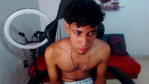 leam_1 online show from 11-13-25, 07:24