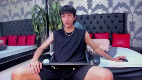 Lean online show from 05-11-26, 02:45