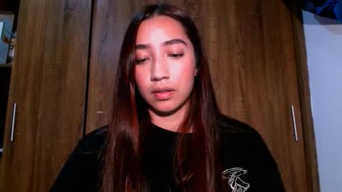 Snapshot of leanaalhub chatting on 10-30-25, 04:25 leanaalhub online show from 10-30-25, 04:25