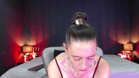 Leana online show from 12-16-24, 11:55