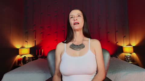 Leana online show from 01-14-25, 11:42