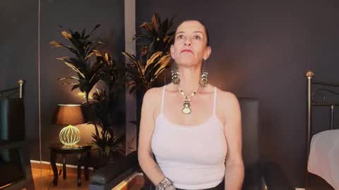 Leana online show from 03-07-25, 02:25