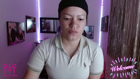 Leandra online show from 09-13-25, 01:44