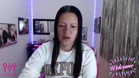 Leandra online show from 10-08-25, 12:58