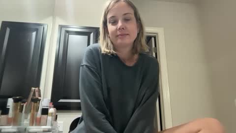 leanneluxecouple online show from 10-01-25, 10:32