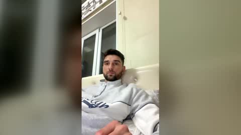 Snapshot of leao877 chatting on 02-28-26, 11:06 leao877 online show from 02-28-26, 11:06