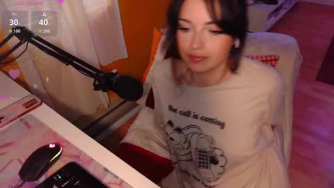 Snapshot of learaypie chatting on 10-09-25, 08:51 Lea Ray Pie online show from 10-09-25, 08:51