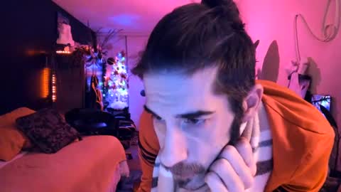 leatherdude69 online show from 12-08-24, 08:30