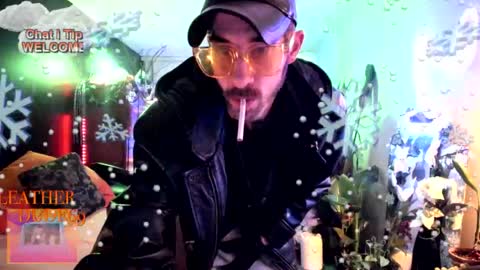 leatherdude69 online show from 12-19-24, 09:51