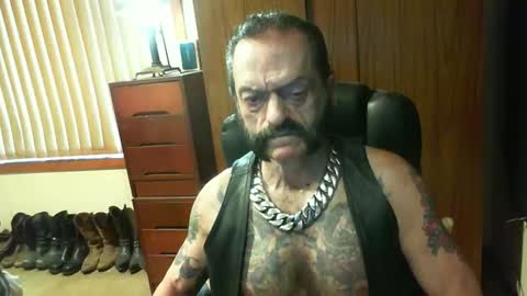 leathergreaser online show from 12-02-24, 07:27