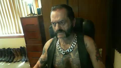 leathergreaser online show from 12-06-24, 03:19