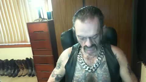leathergreaser online show from 12-13-24, 07:43