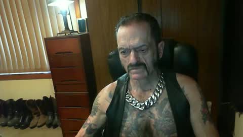 leathergreaser online show from 12-14-24, 08:23