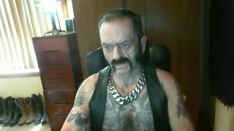 leathergreaser online show from 12-17-24, 03:28