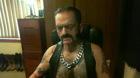leathergreaser online show from 12-18-24, 08:14