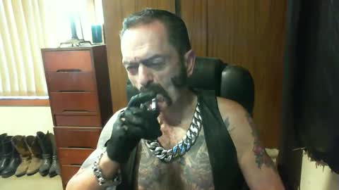 leathergreaser online show from 12-25-24, 07:45