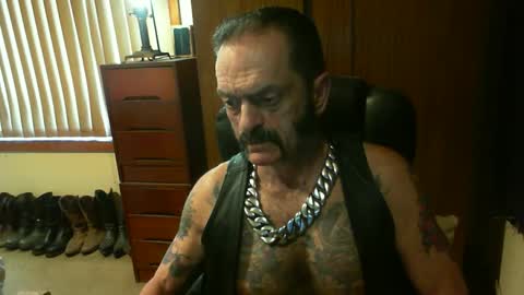leathergreaser online show from 12-29-24, 02:06