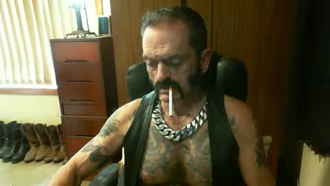 leathergreaser online show from 01-03-25, 03:16