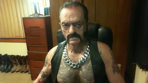 leathergreaser online show from 01-03-25, 01:03