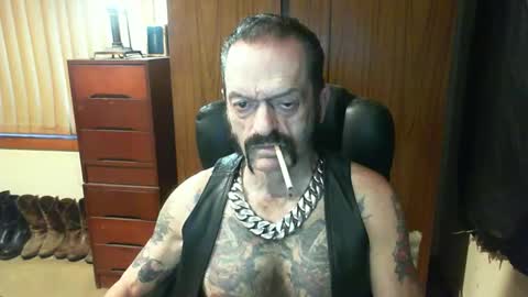 leathergreaser online show from 01-24-25, 07:07
