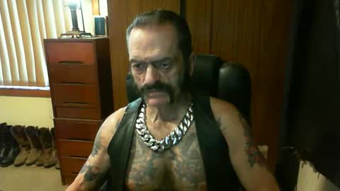 leathergreaser online show from 01-27-25, 08:49
