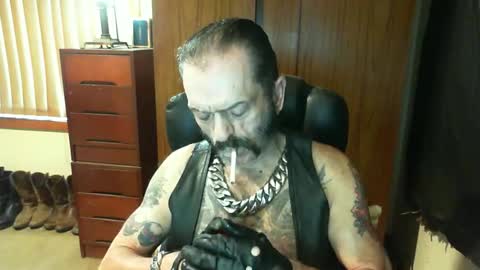 leathergreaser online show from 01-29-25, 10:01