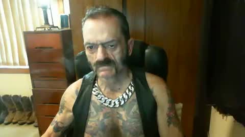 leathergreaser online show from 02-14-25, 01:45
