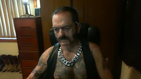 leathergreaser online show from 02-15-25, 11:47