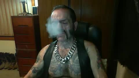 leathergreaser online show from 03-01-25, 05:27